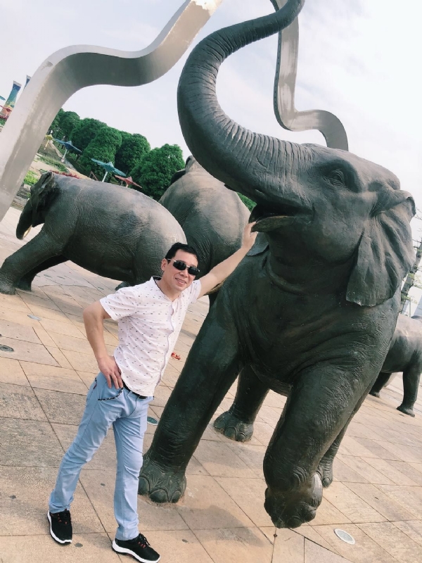 朝望大海的第三张照片--十堰交友中心