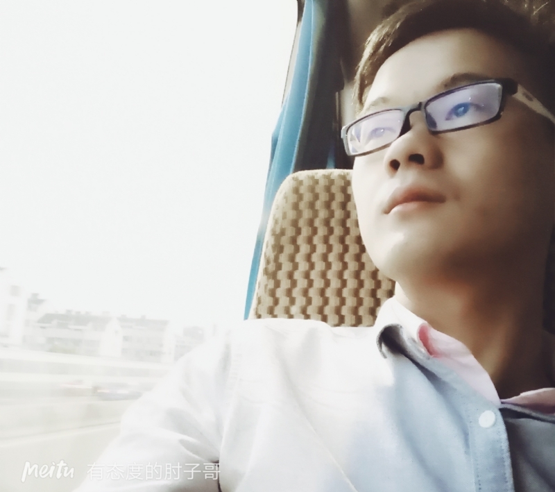 尹骏的第三张照片--十堰交友中心